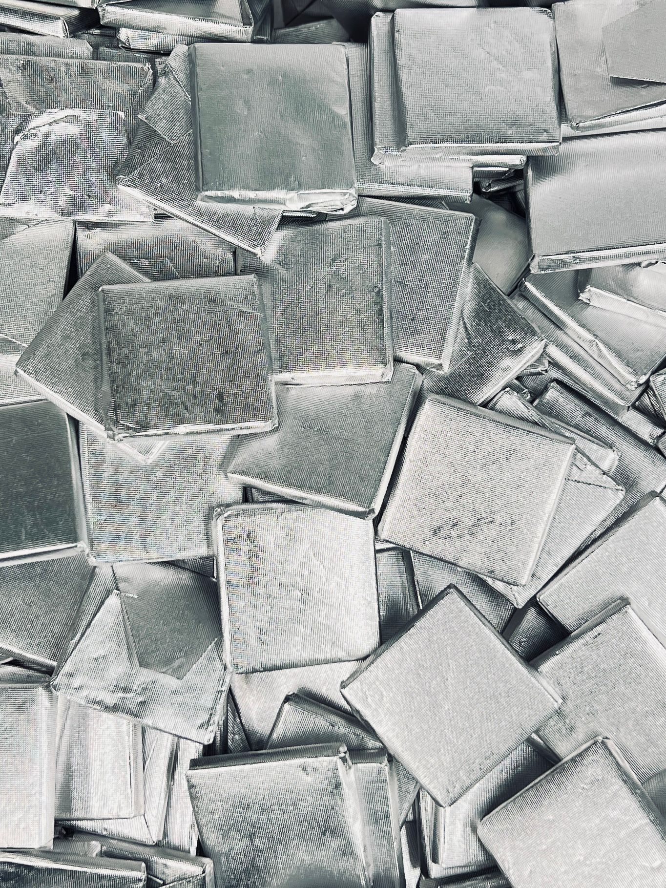 Neapolitan Chocolate Squares 2kg ( Box of Approx 400 )